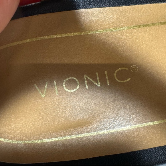 Vionic Maisy Sandals Black Leather
Sz 8.5 Wide Block Heel Slingback Strappy - Picture 13 of 14